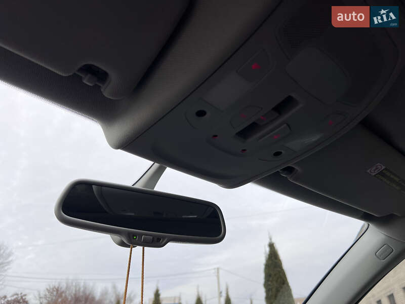 Седан Audi A6 2015 в Нововолынске