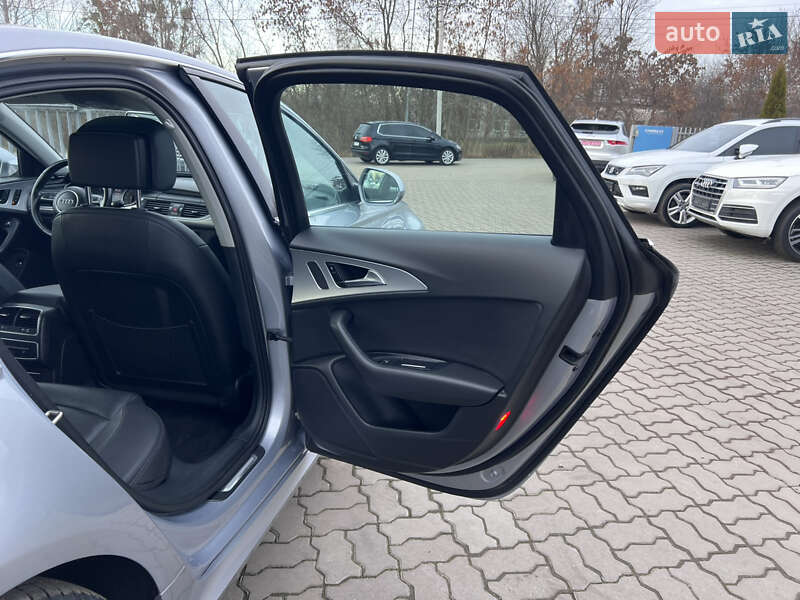 Седан Audi A6 2015 в Нововолынске