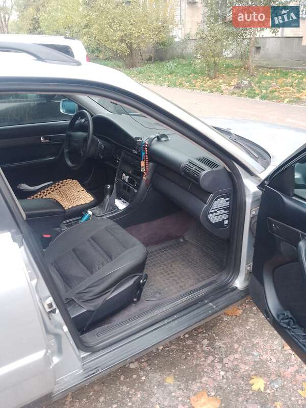 Універсал Audi A6 1996 в Києві