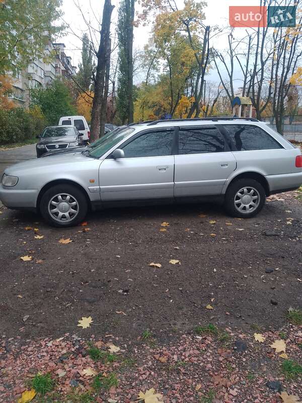 Універсал Audi A6 1996 в Києві