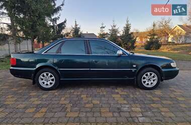 Седан Audi A6 1996 в Стрые