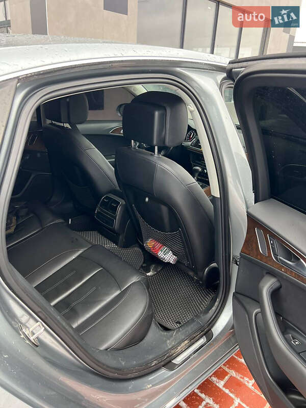 Седан Audi A6 2013 в Сарнах