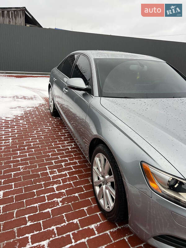 Седан Audi A6 2013 в Сарнах