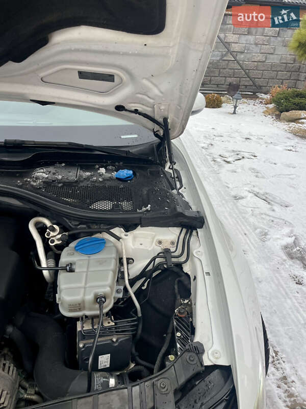 Седан Audi A6 2014 в Ровно