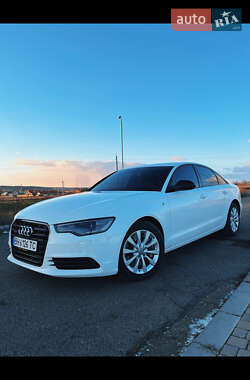 Седан Audi A6 2011 в Ширяєвому