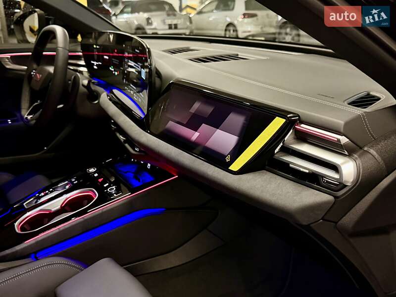 Седан Audi A6 2025 в Киеве фото 85 Седан Audi A6 2025 в Киеве