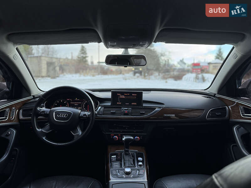 Седан Audi A6 2011 в Надворной