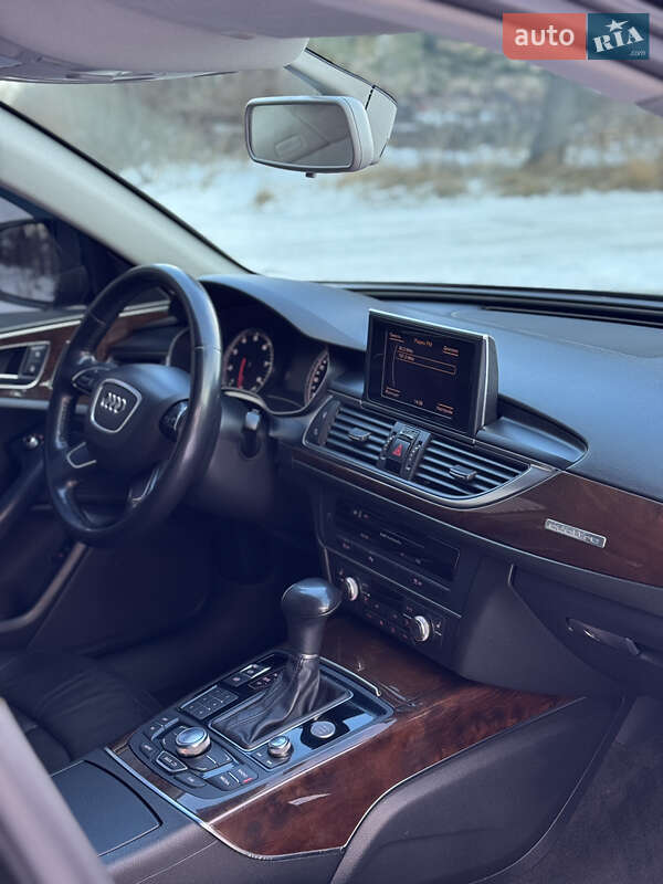 Седан Audi A6 2011 в Надворной