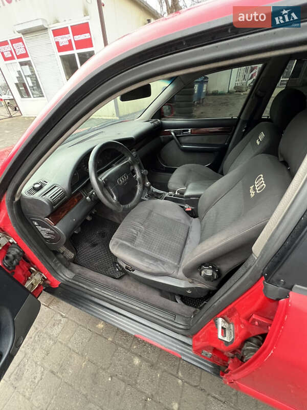 Седан Audi A6 1996 в Львове