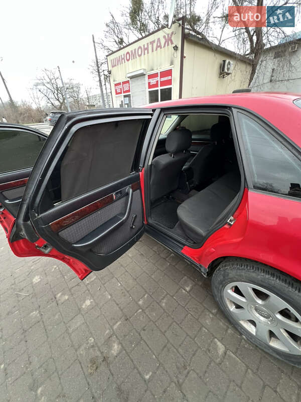 Седан Audi A6 1996 в Львове