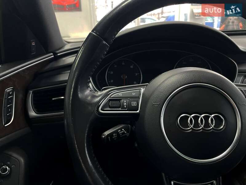 Седан Audi A6 2014 в Киеве