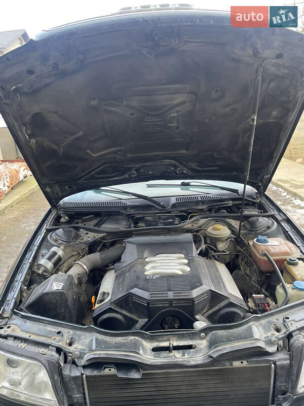 Седан Audi A6 1995 в Герце