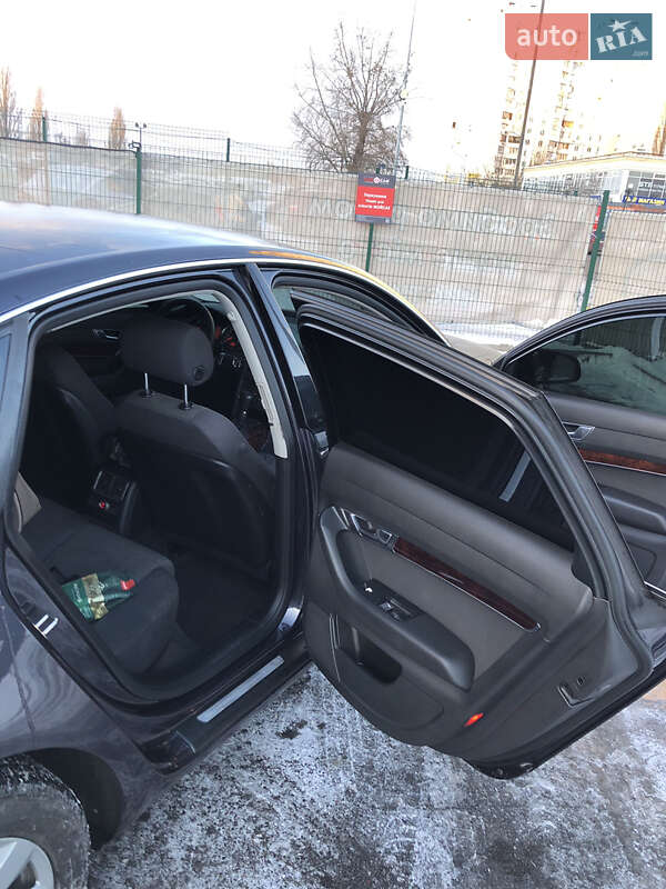 Седан Audi A6 2006 в Остер