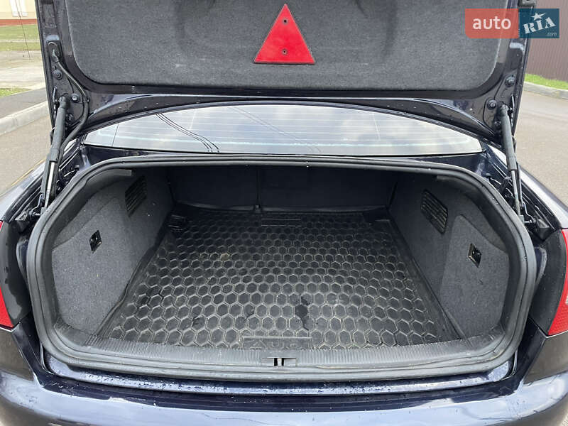 Седан Audi A6 2001 в Одессе