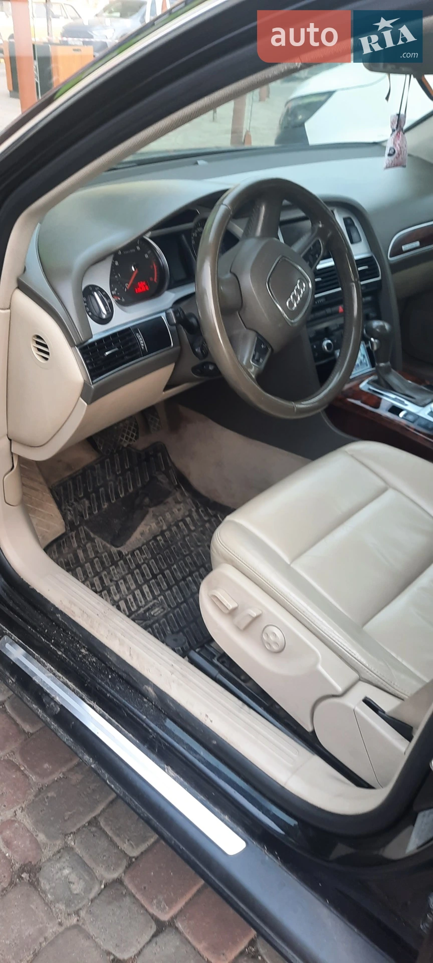 2010 Audi A6 - фото 1