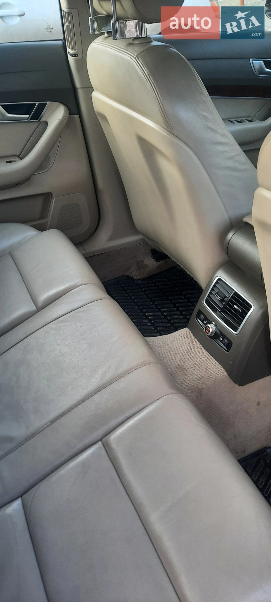 2010 Audi A6 - мініатюра 7