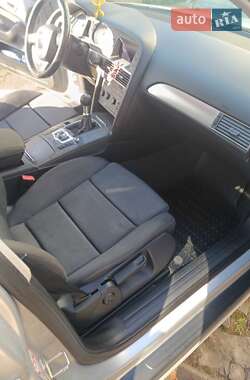 Седан Audi A6 2004 в Надворной
