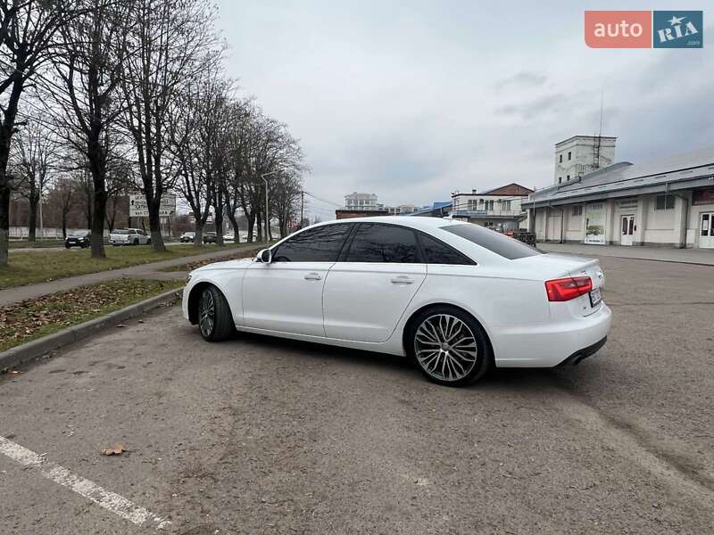Седан Audi A6 2014 в Львові