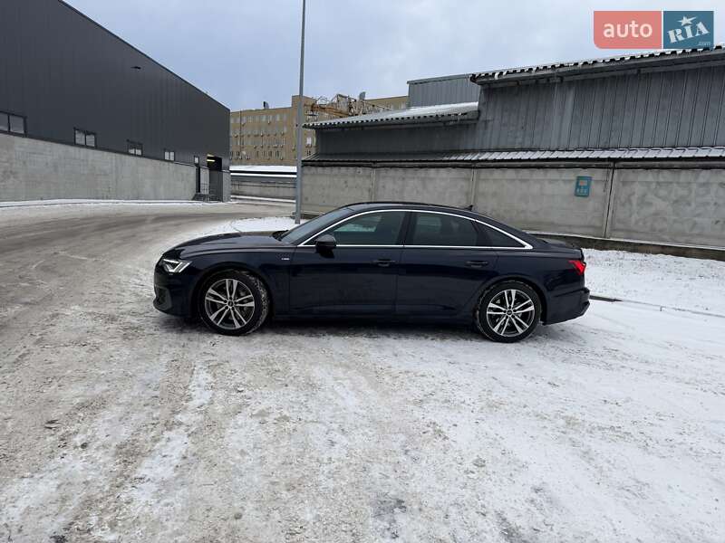 Седан Audi A6 2022 в Киеве