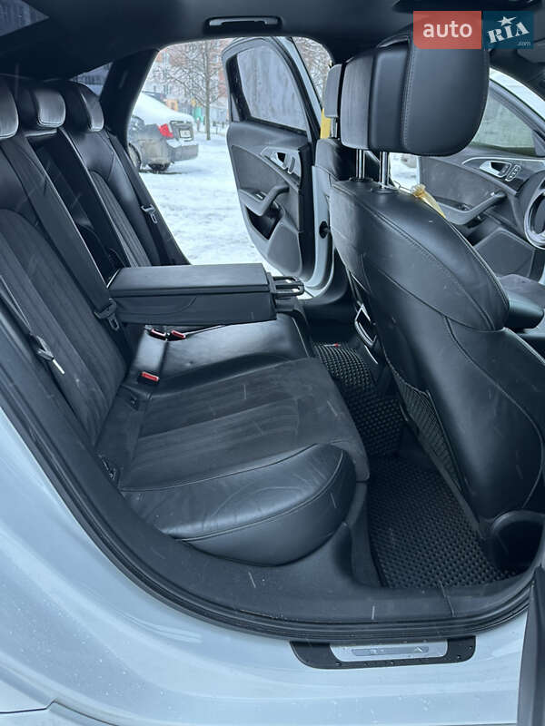Седан Audi A6 2016 в Полтаве