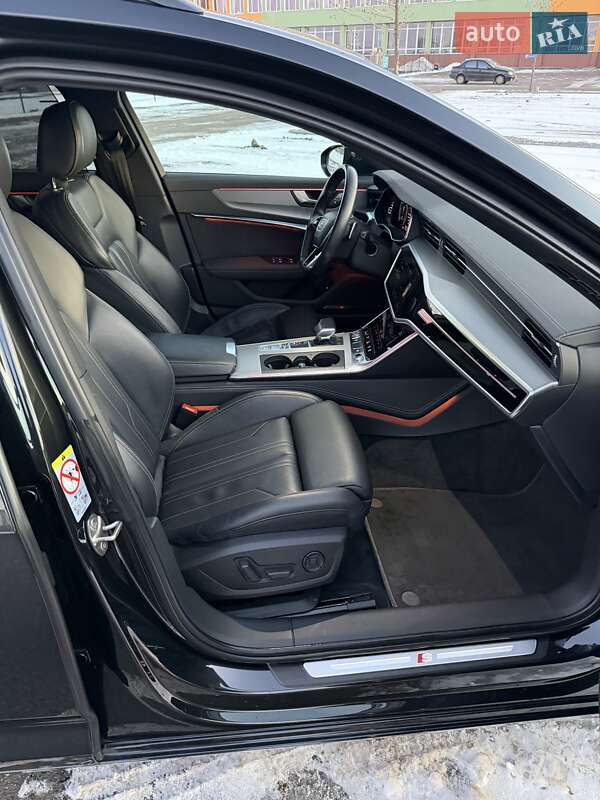 Универсал Audi A6 2018 в Луцке