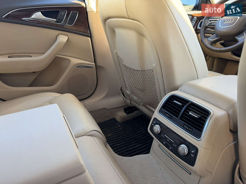 Седан Audi A6 2014 в Днепре
