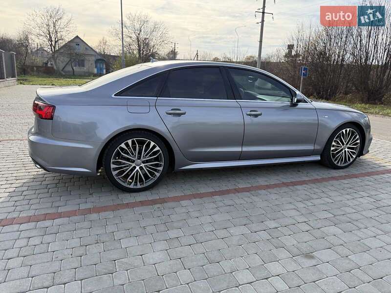Седан Audi A6 2016 в Староконстантинове