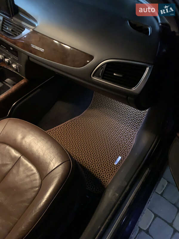 Седан Audi A6 2014 в Львове