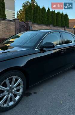 Седан Audi A6 2014 в Львове