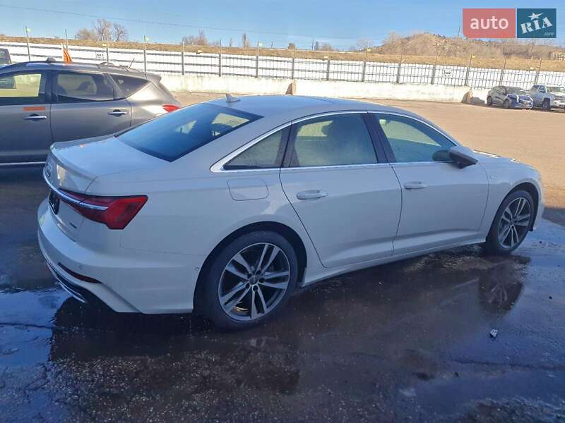 Седан Audi A6 2019 в Днепре