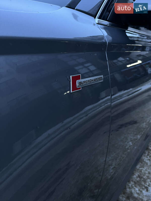 Седан Audi A6 2018 в Новояворовске