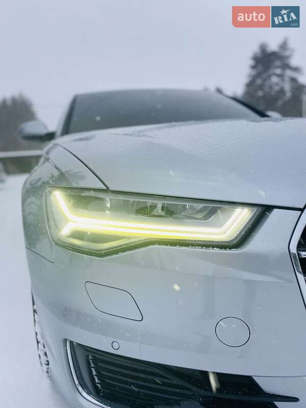 Седан Audi A6 2016 в Новояворівську