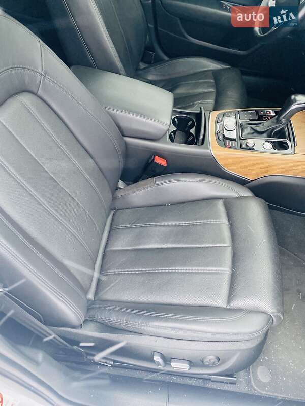 Седан Audi A6 2016 в Новояворівську