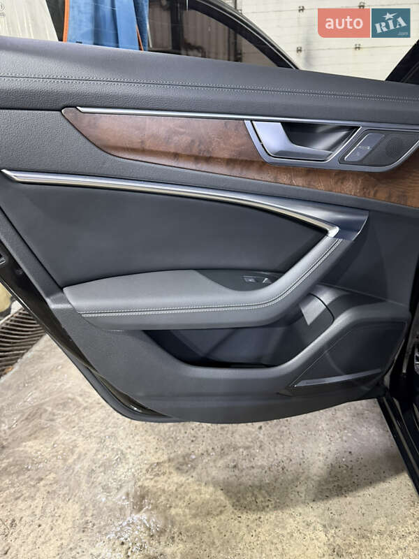Седан Audi A6 2020 в Києві