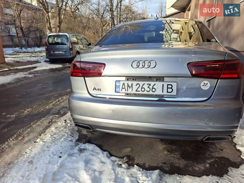 Седан Audi A6 2015 в Рівному