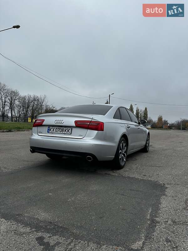 Седан Audi A6 2014 в Харькове