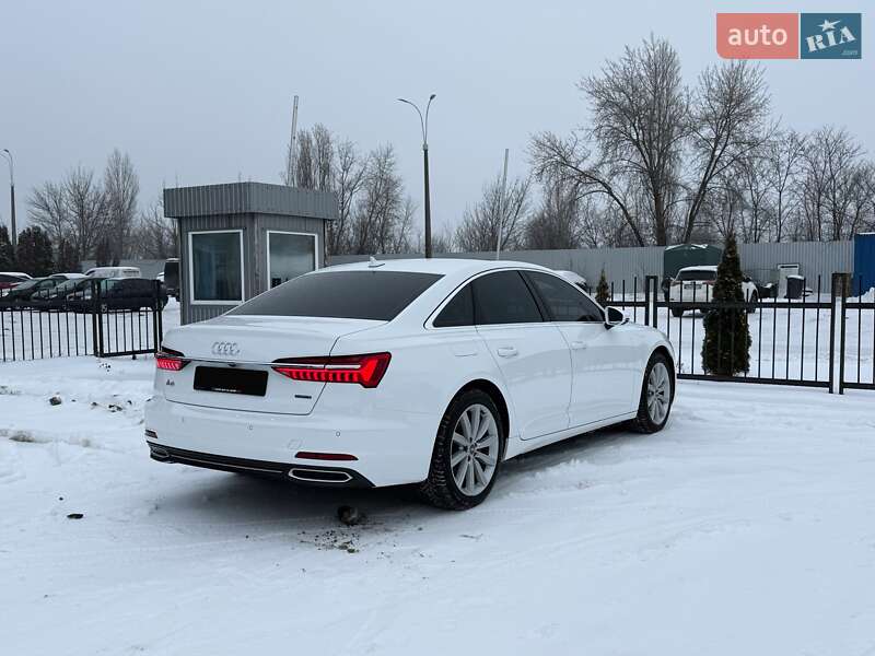 Седан Audi A6 2019 в Киеве