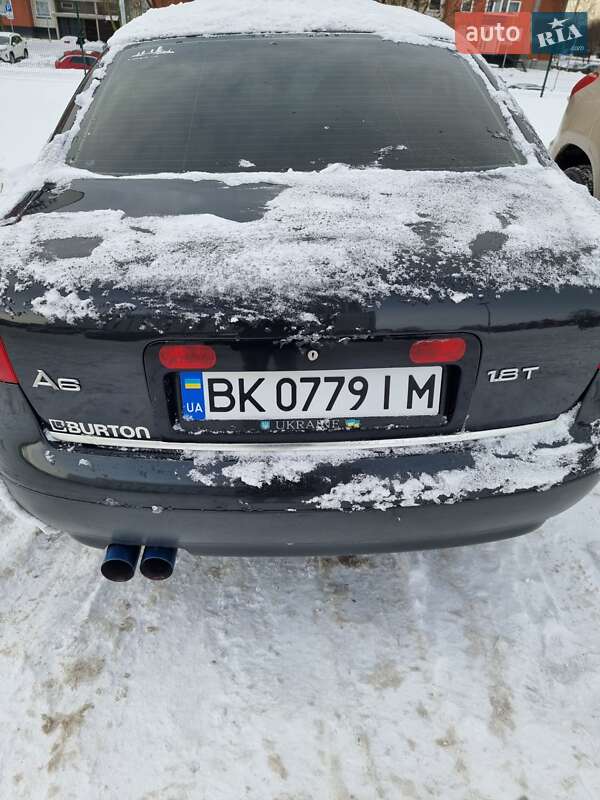 Седан Audi A6 1997 в Корце