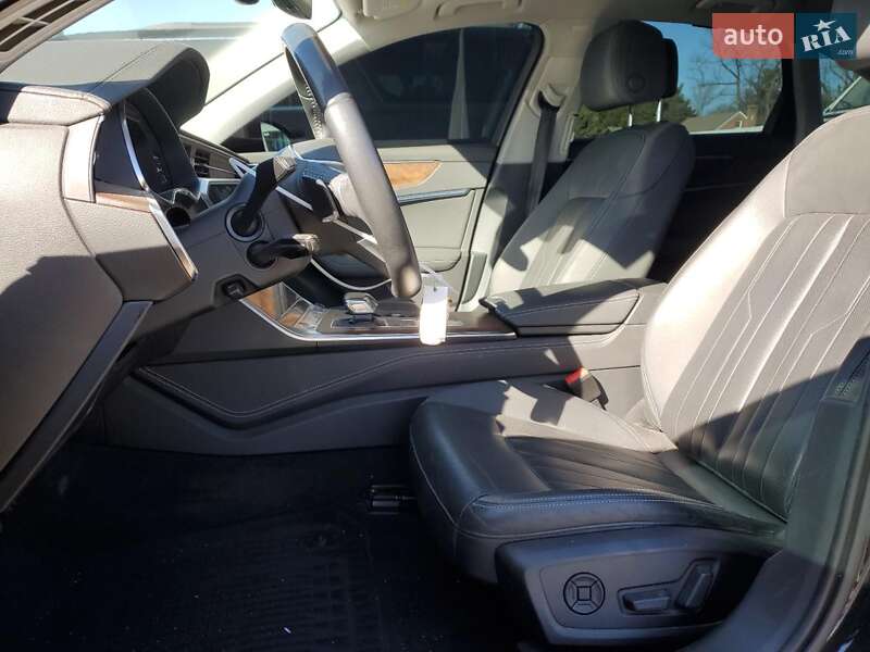 Седан Audi A6 2019 в Львове
