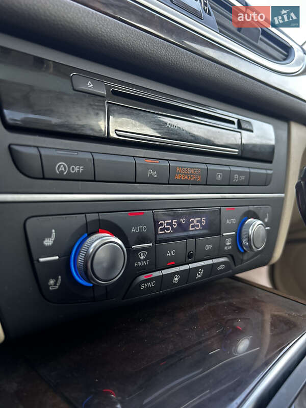 Седан Audi A6 2015 в Черновцах