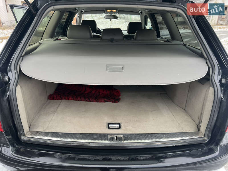 Универсал Audi A6 2001 в Славском