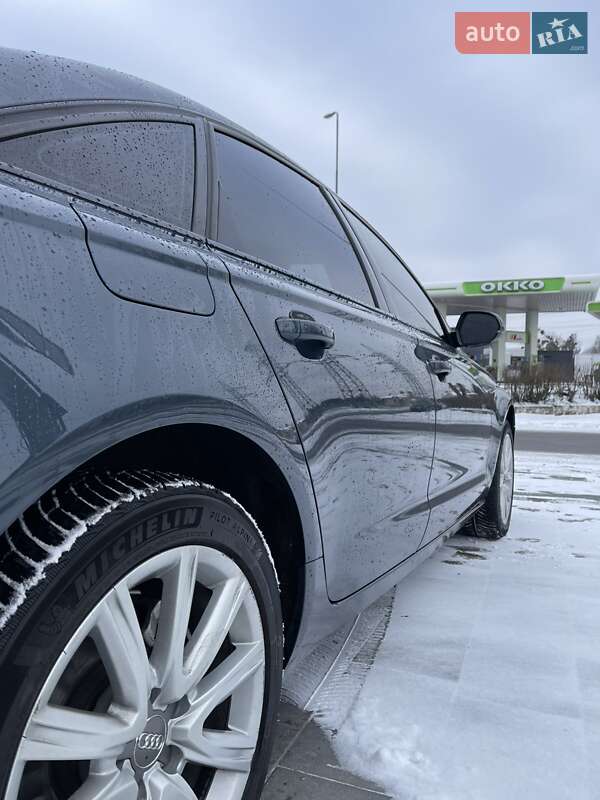 Седан Audi A6 2012 в Харькове