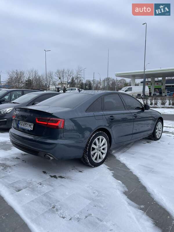 Седан Audi A6 2012 в Харькове