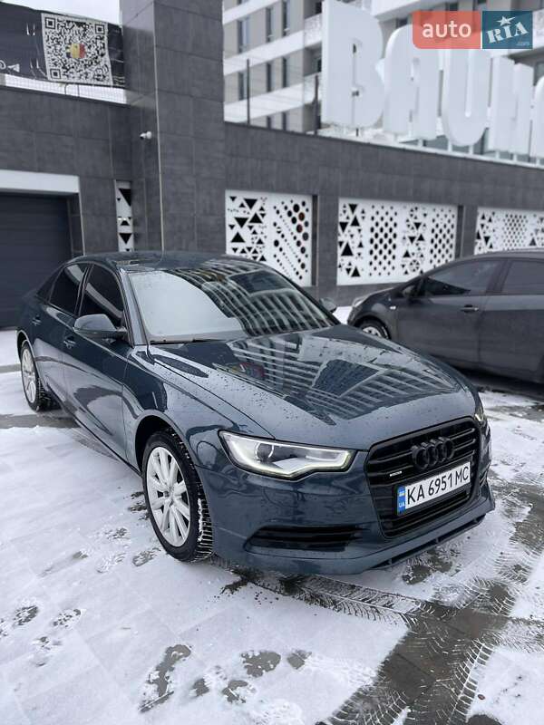 Седан Audi A6 2012 в Харькове