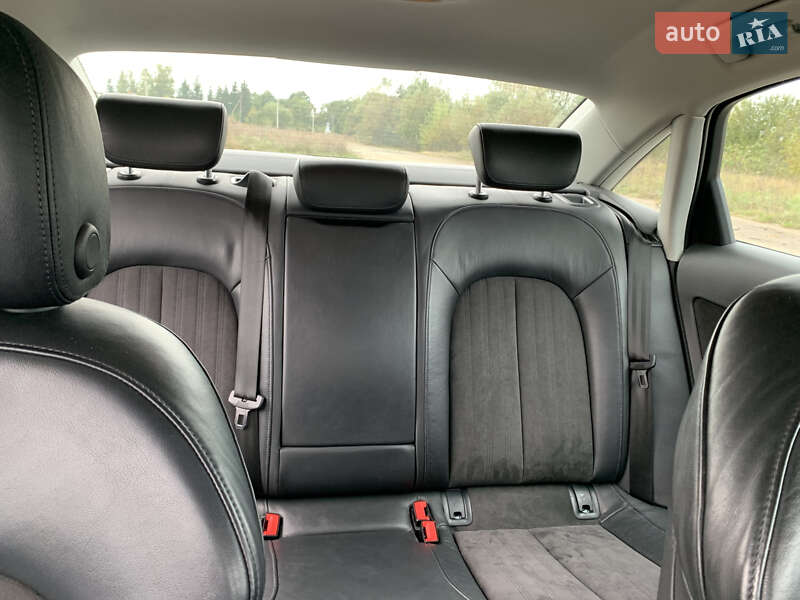 Седан Audi A6 2011 в Львове