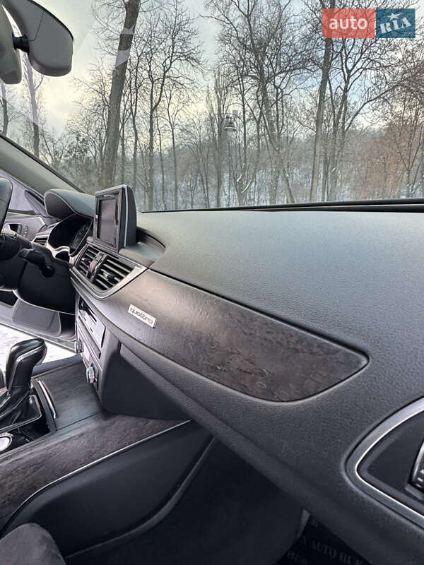 Седан Audi A6 2016 в Киеве