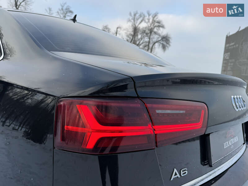 Седан Audi A6 2016 в Киеве