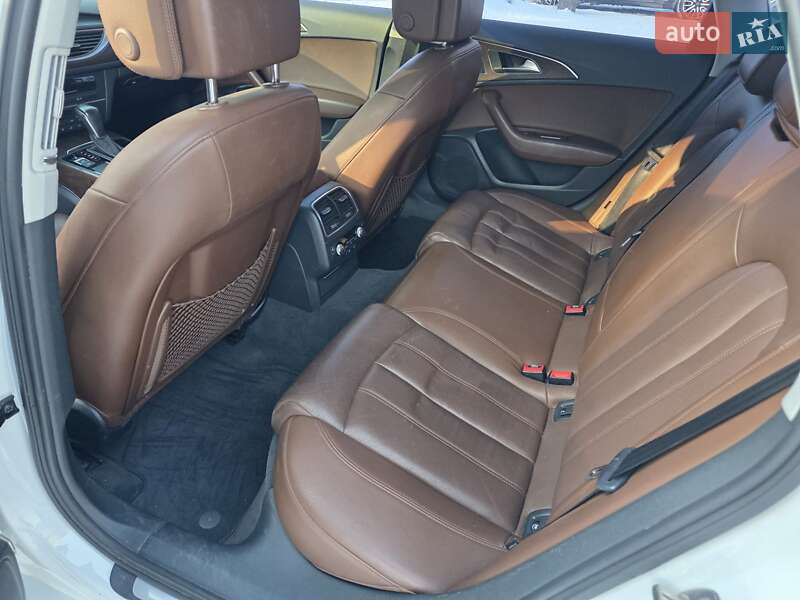 Седан Audi A6 2015 в Киеве