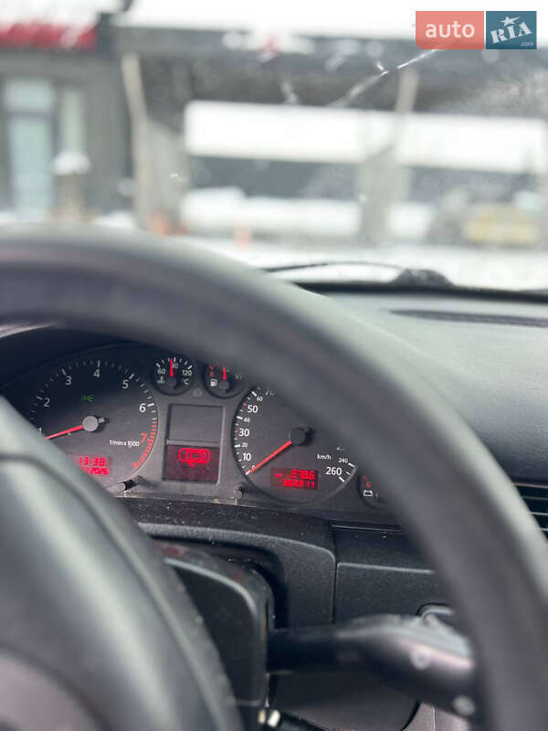 Седан Audi A6 2001 в Тернополі