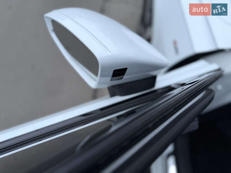 Седан Audi A6 2020 в Киеве